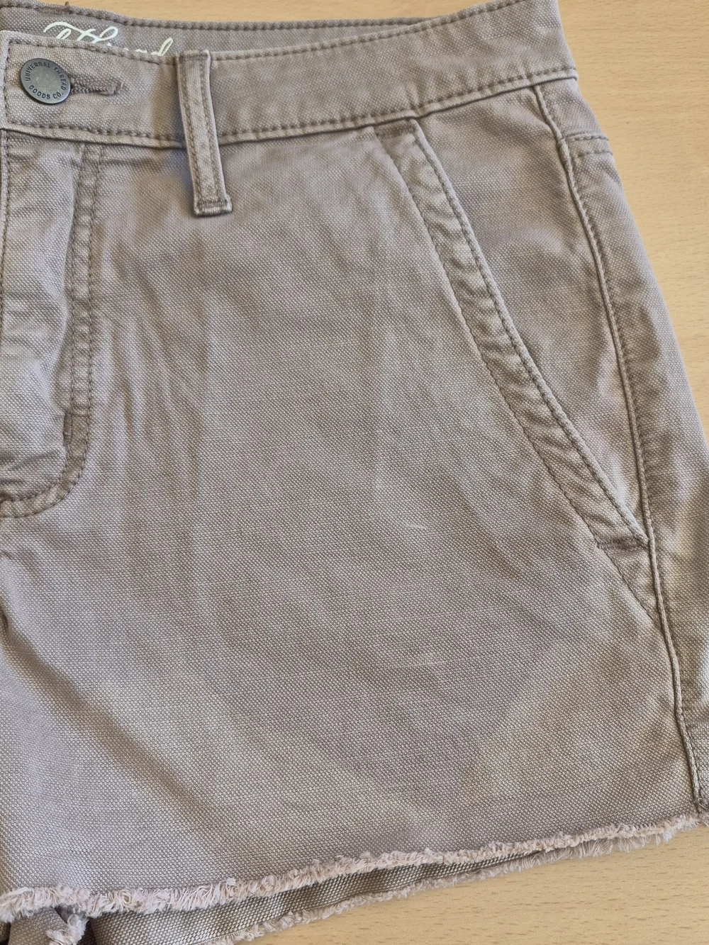 Universal Thread Taupe Raw-Hem Jean Shorts